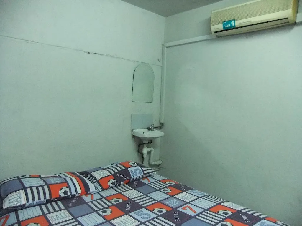 Hawaii Hostel Singapore
